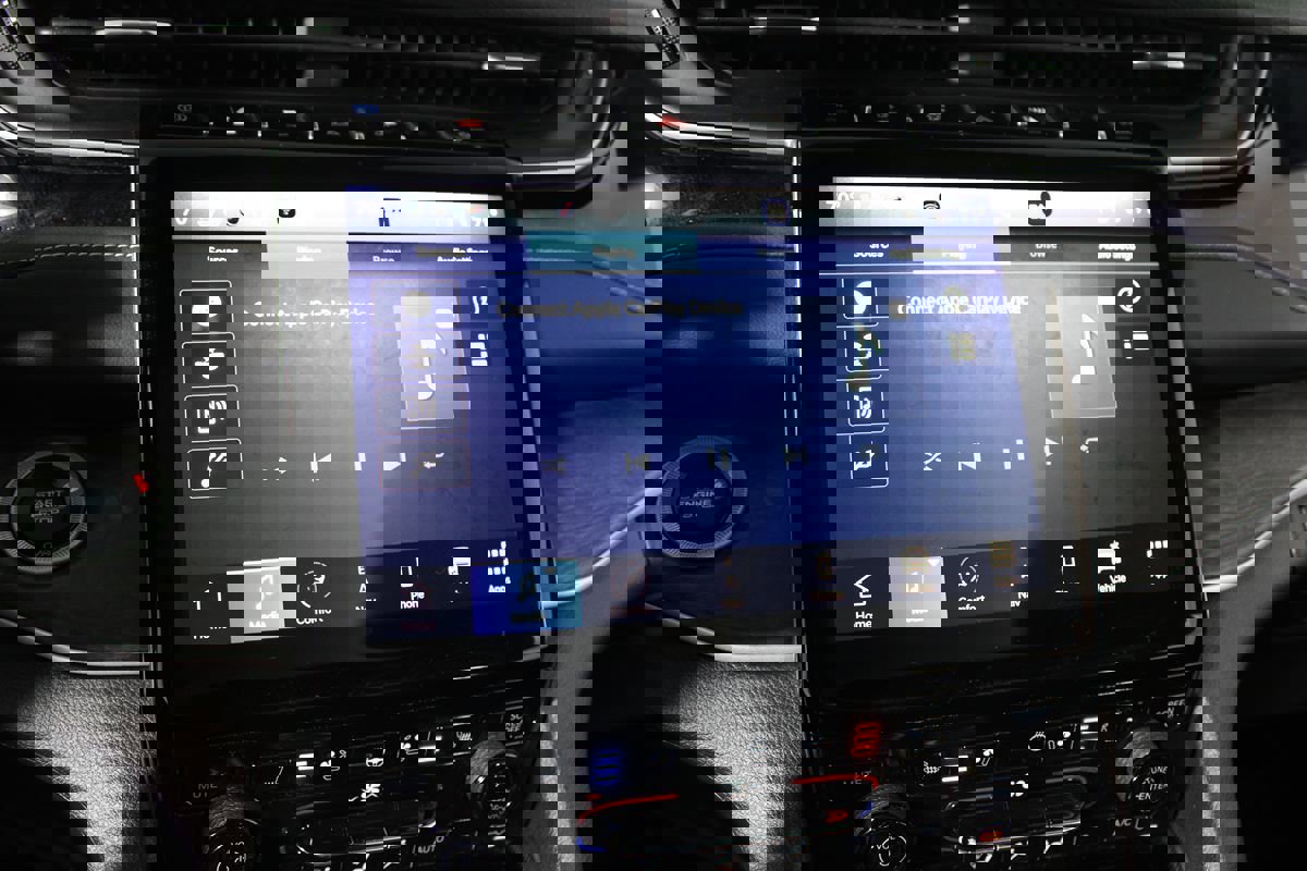 Used 2023 Jeep Grand Cherokee 30th Anniversary image 27