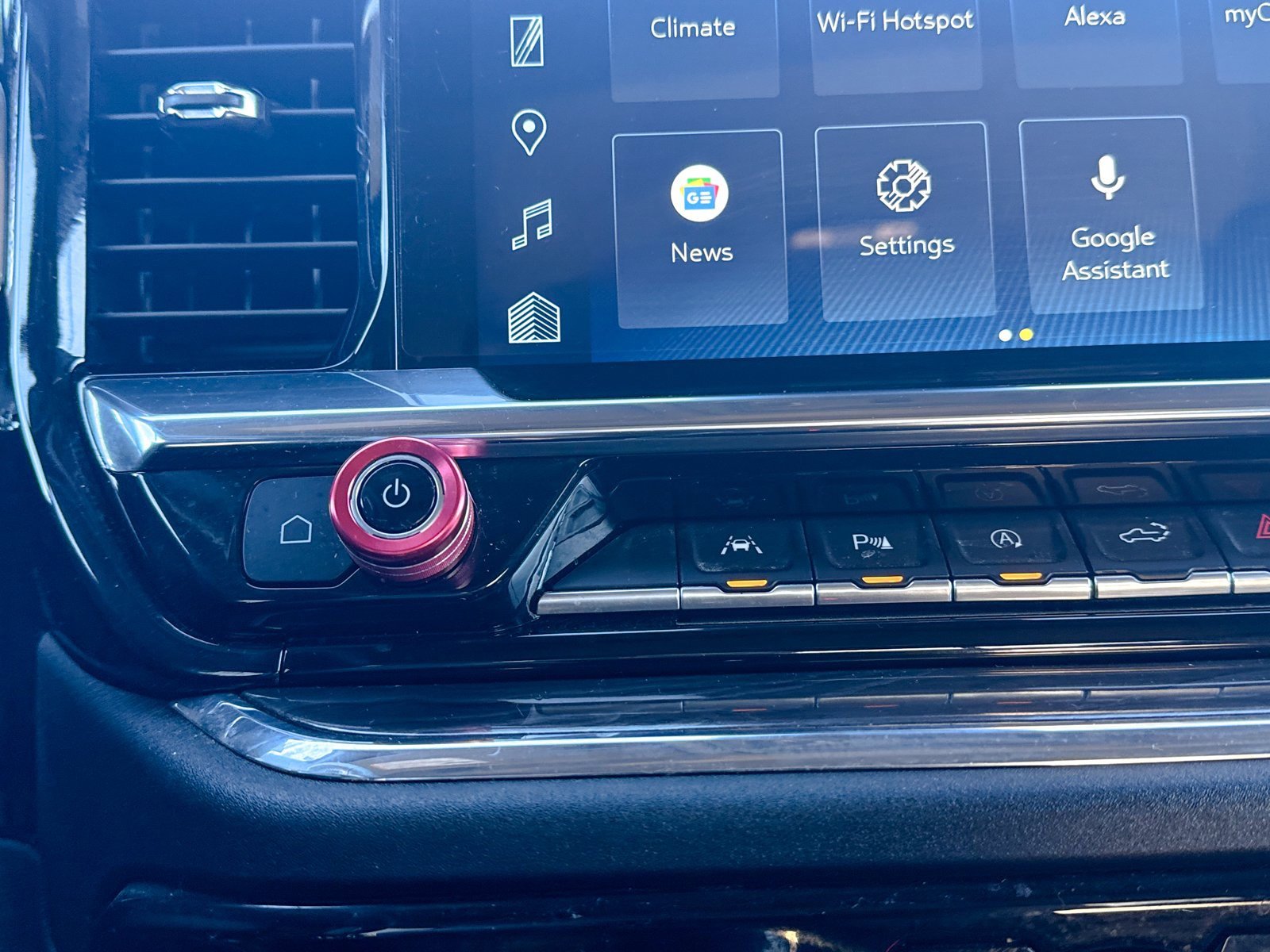 Certified 2024 Chevrolet Silverado 1500 LTZ image 28