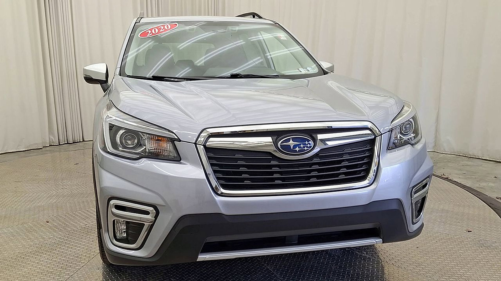 Used 2020 Subaru Forester Touring image 6