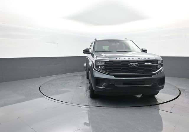 New 2026 Ford Expedition Platinum w/ Stealth Performance Package image 2