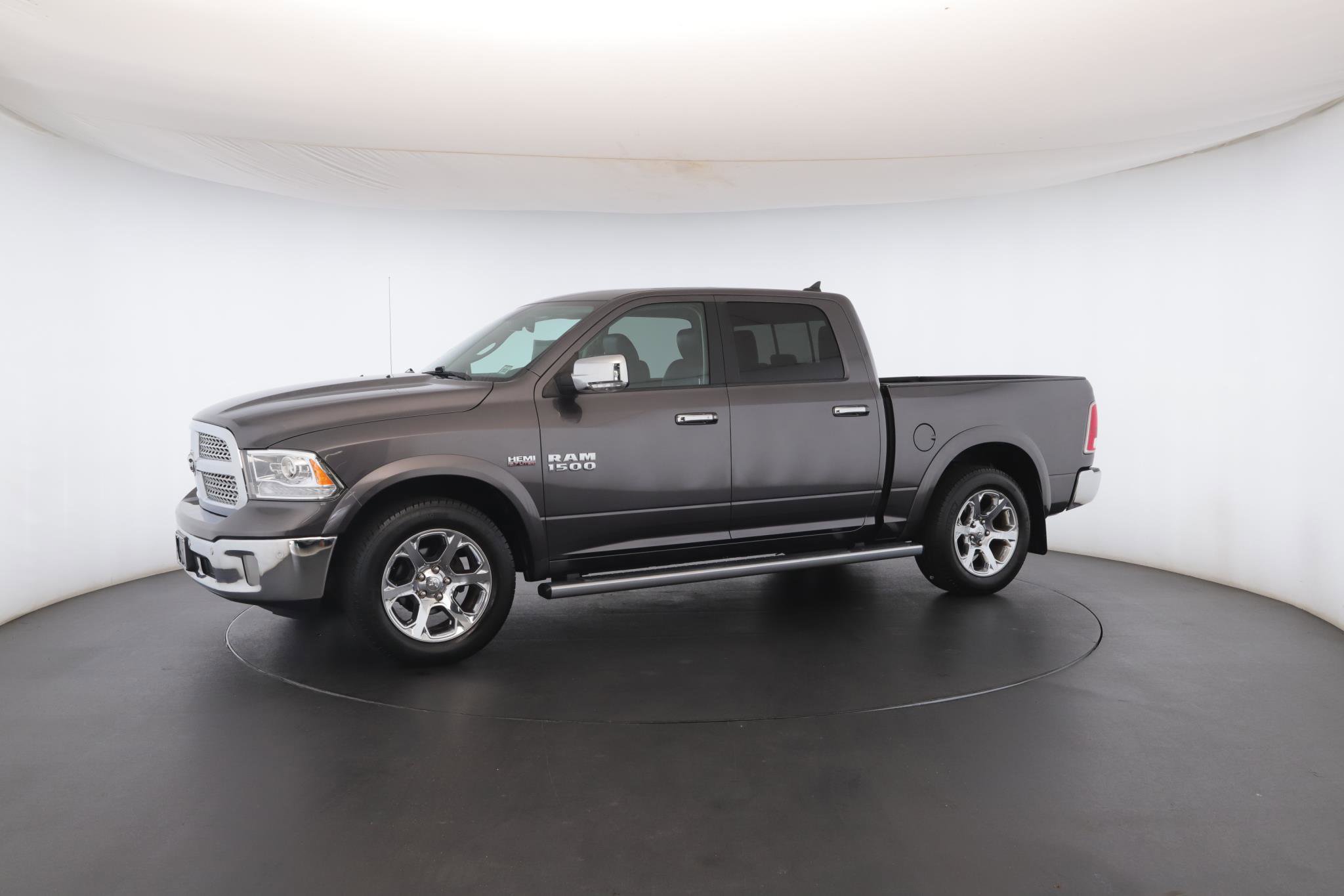Used 2017 RAM 1500 Laramie w/ Convenience Group image 43