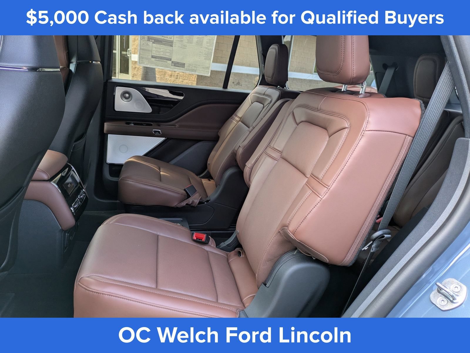 New 2026 Lincoln Aviator Reserve w/ Luxury Package RWD image 8