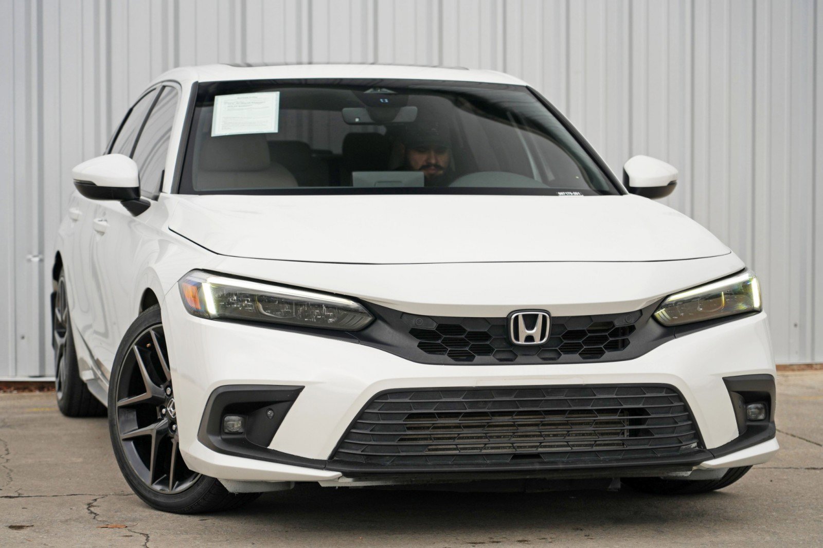 Used 2022 Honda Civic Sport Touring image 2