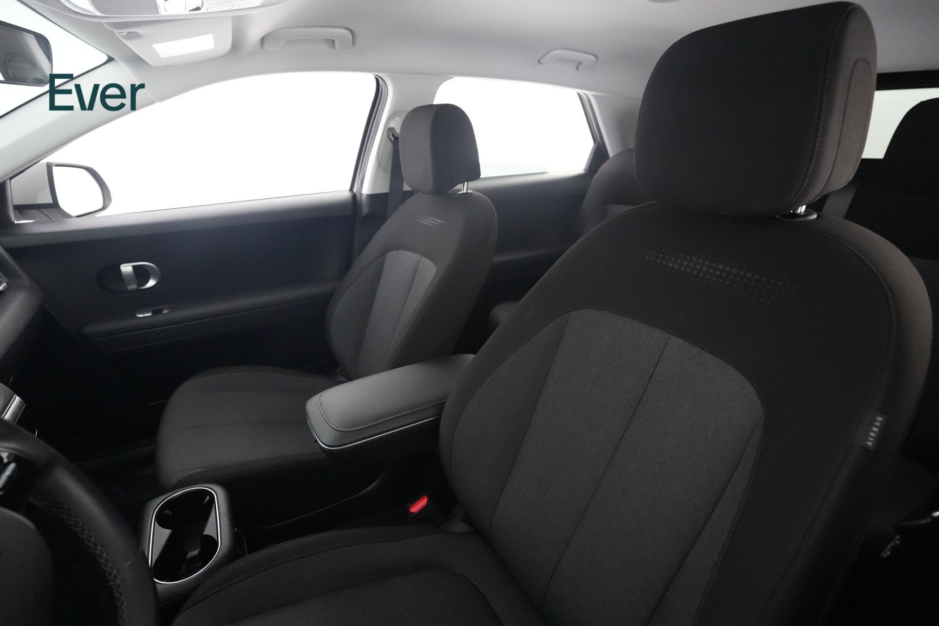 Used 2024 Hyundai Ioniq 5 SEL RWD image 4