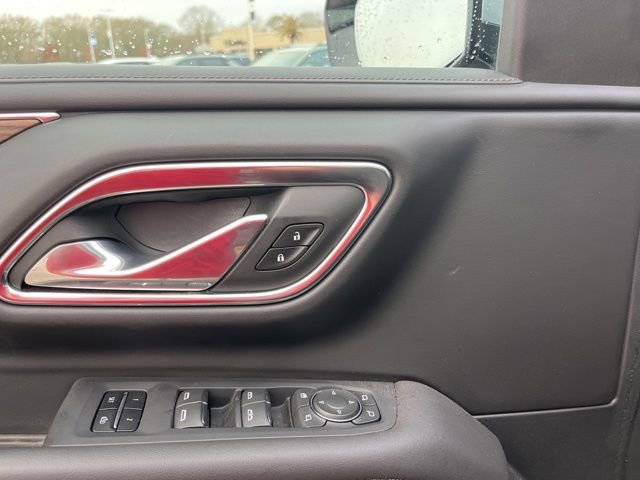 Used 2023 Chevrolet Tahoe High Country image 14