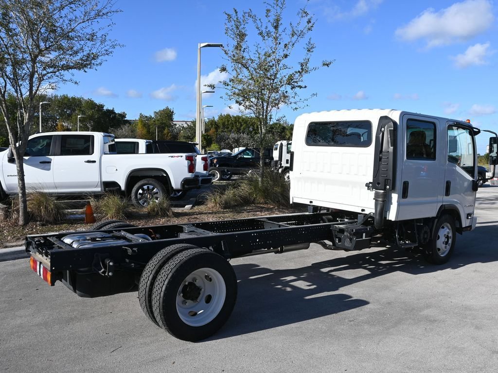 New 2025 Chevrolet Low Cab Forward RWD image 6