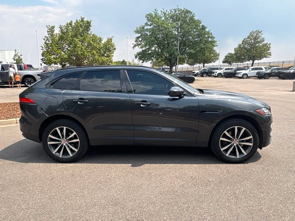 Used 2017 Jaguar F-PACE Prestige AWD/4WD image 6