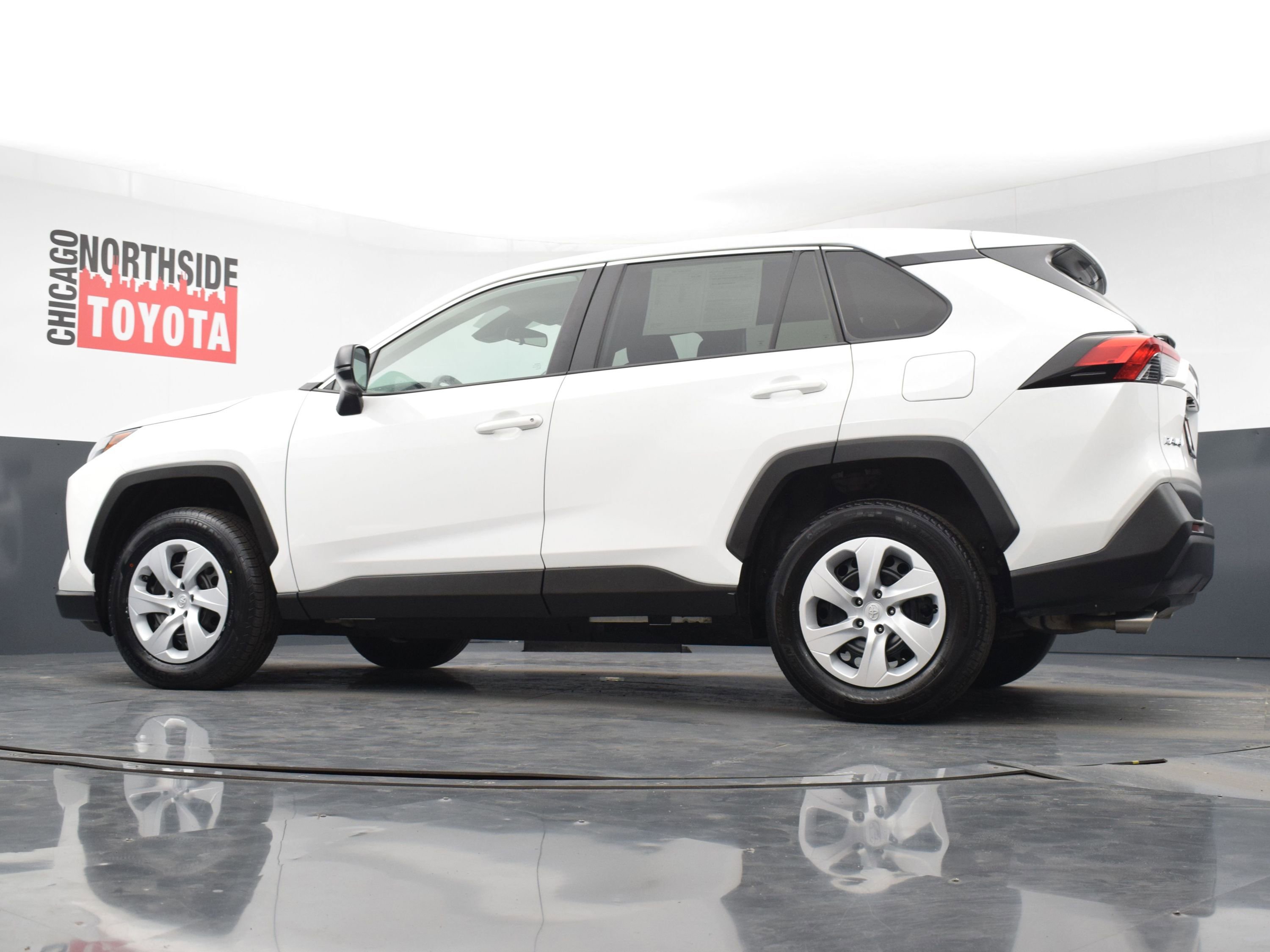 Used 2024 Toyota RAV4 LE image 25