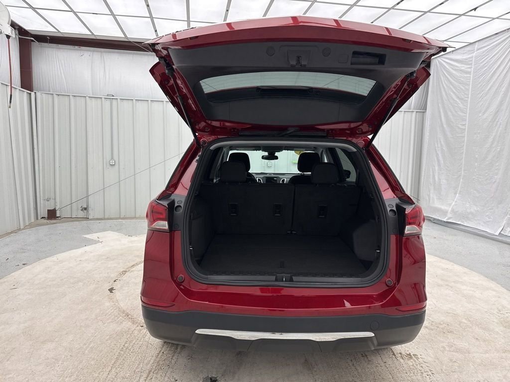 Used 2023 Chevrolet Equinox LT image 11