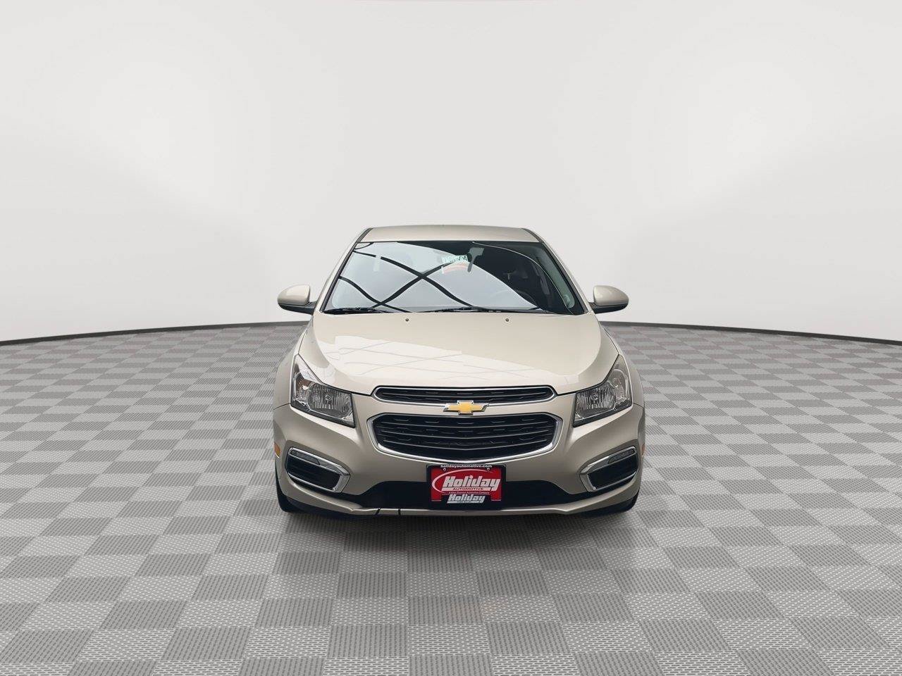 Used 2016 Chevrolet Cruze LT w/ Technology Package FWD image 27