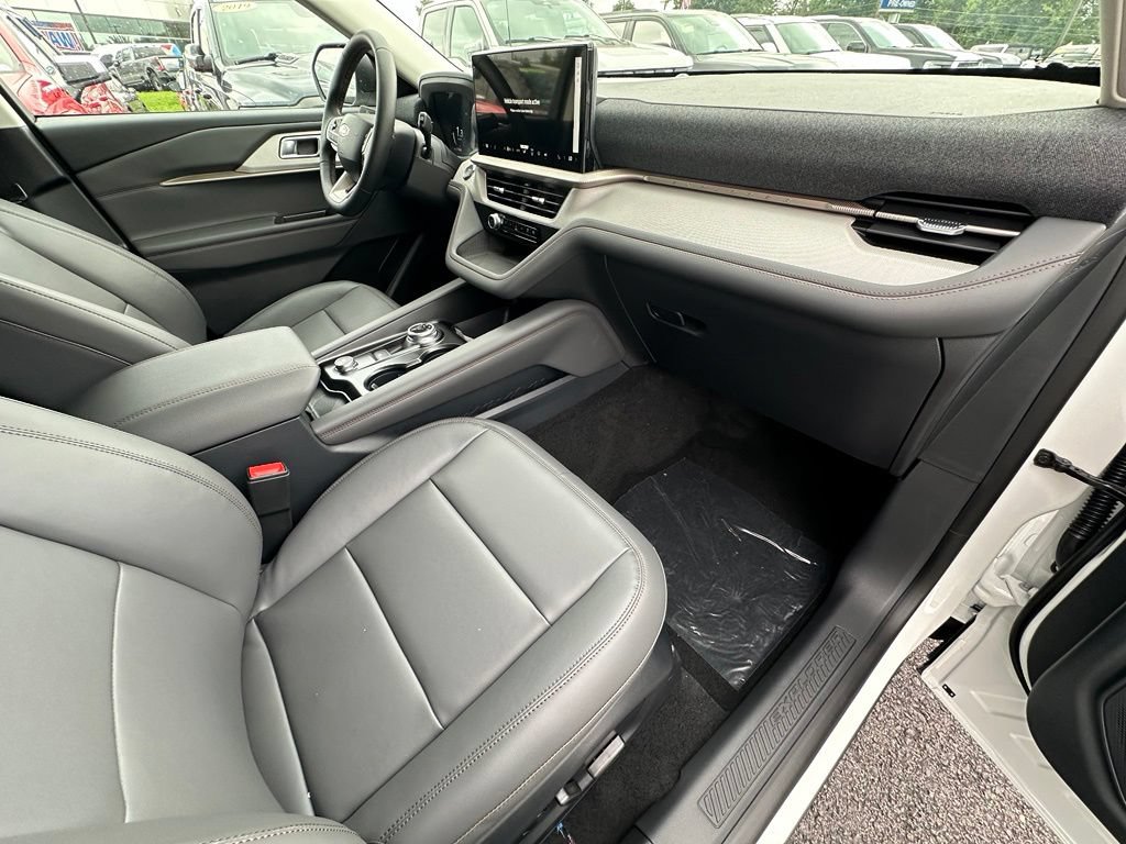 New 2026 Ford Explorer Active w/ Active Comfort Package AWD/4WD image 21