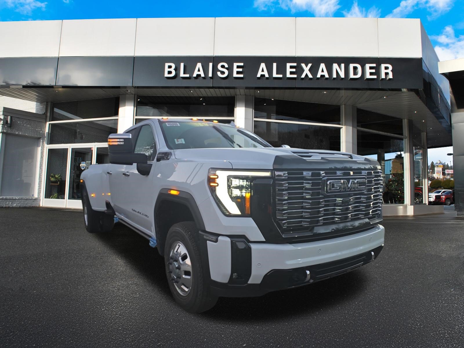 New 2026 GMC Sierra 3500 Denali Ultimate