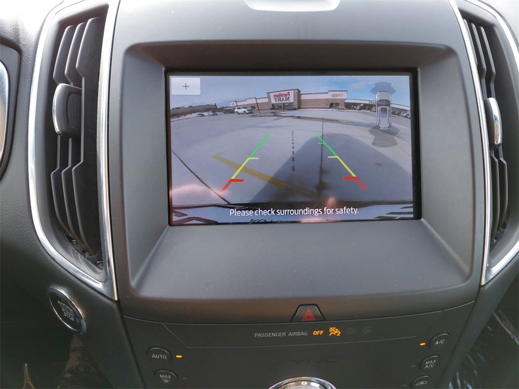 Used 2020 Ford Edge Titanium w/ Class II Trailer Tow Package image 34