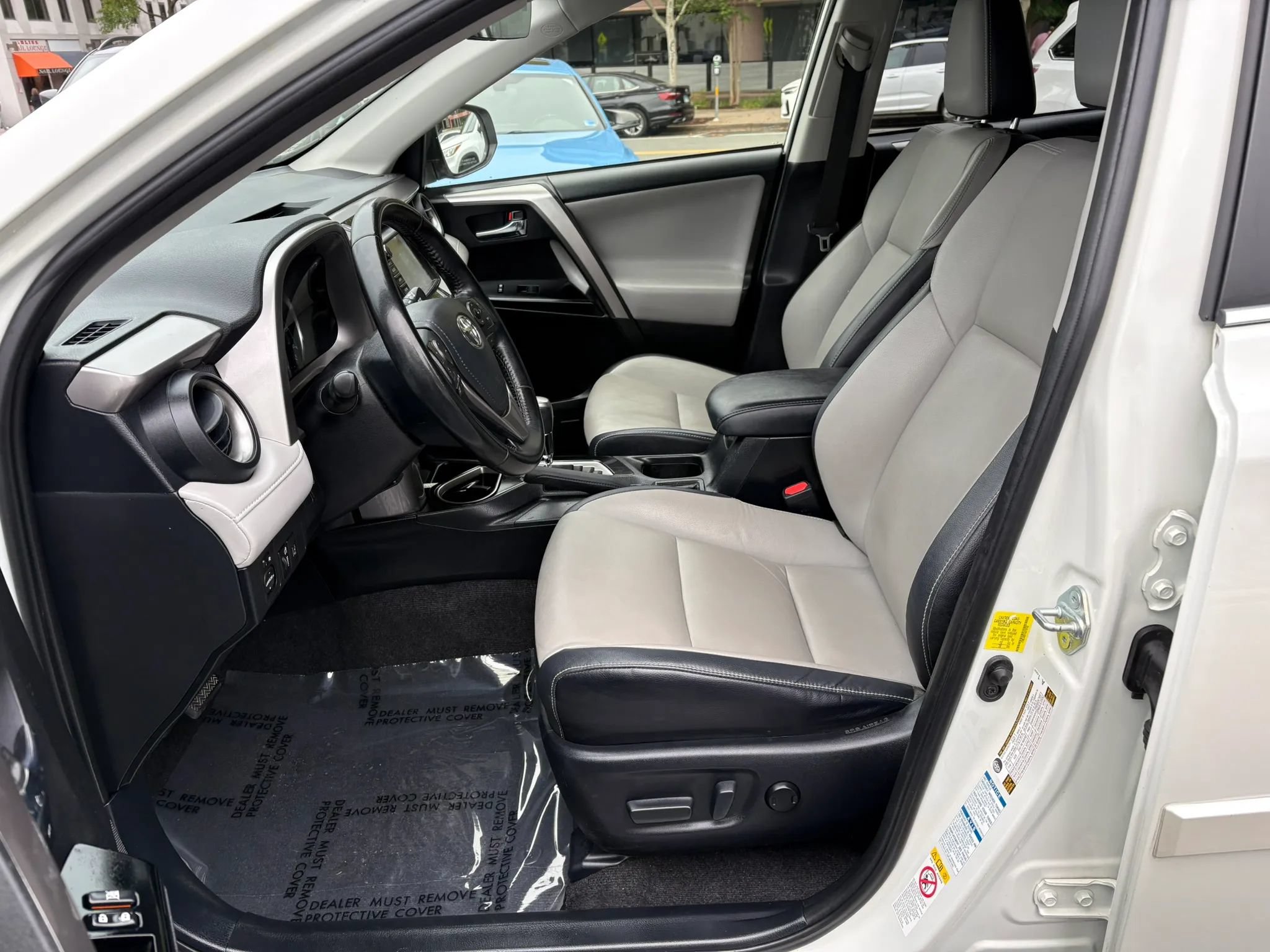 Used 2017 Toyota RAV4 Limited w/ All Weather Liner Package AWD/4WD image 19