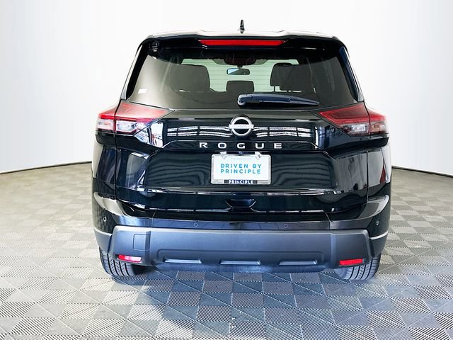 Used 2025 Nissan Rogue SV image 7