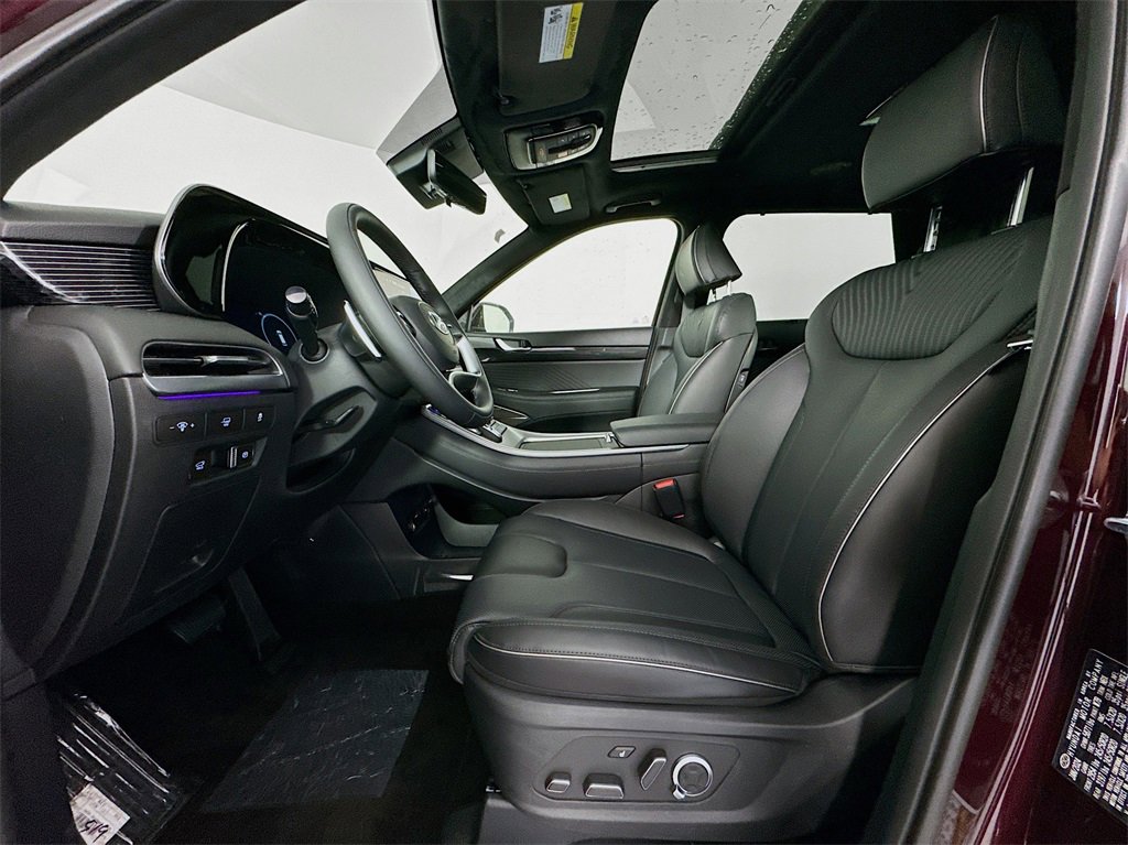 Used 2024 Hyundai Palisade Calligraphy image 22