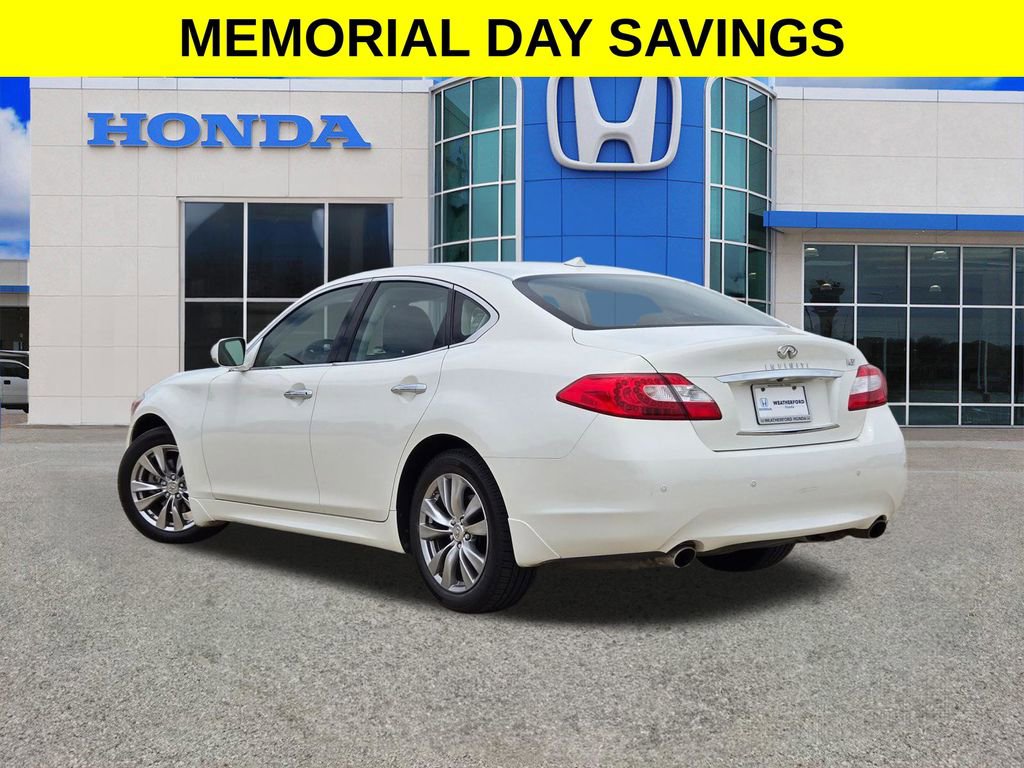 Used 2013 INFINITI M37 w/ Premium Pkg RWD image 5