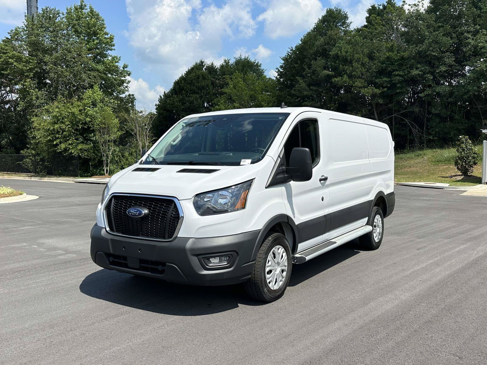 Used 2025 Ford Transit 250 Low Roof w/ Exterior Upgrade Package RWD video 3