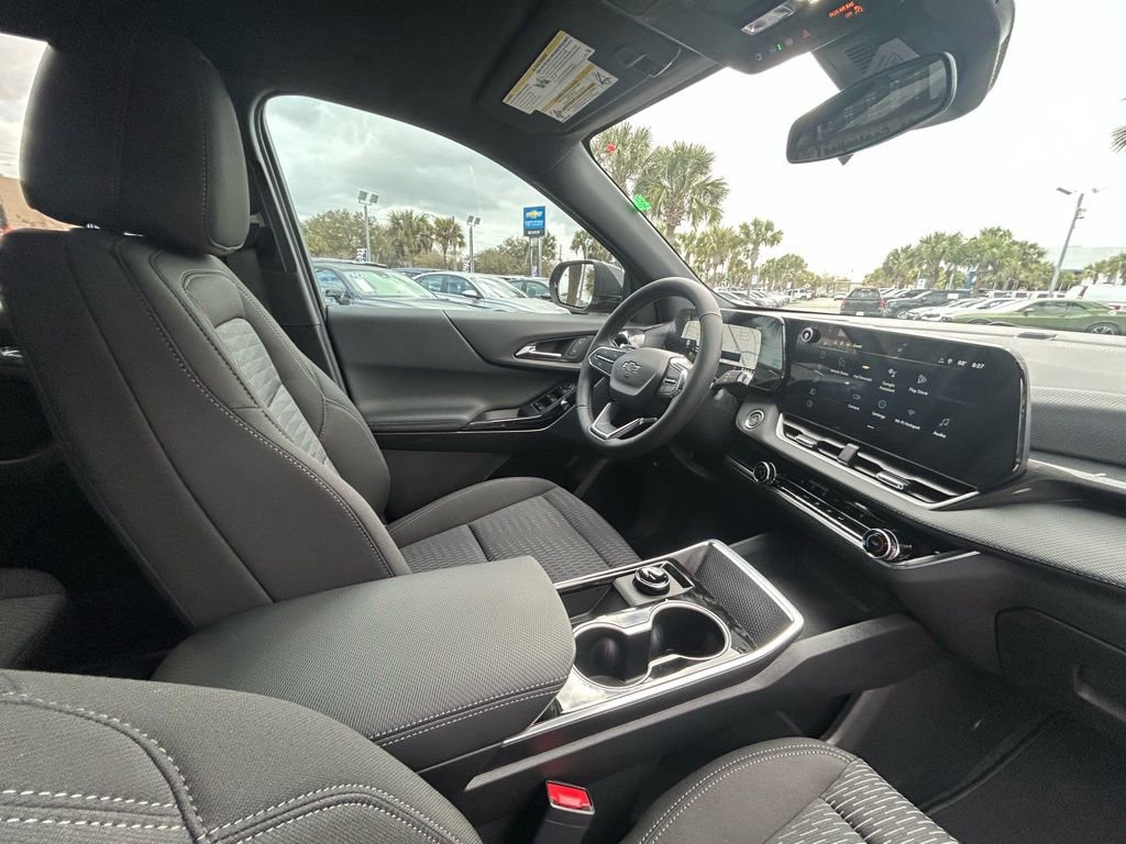 New 2026 Chevrolet Equinox LT w/ Midnight Edition image 25