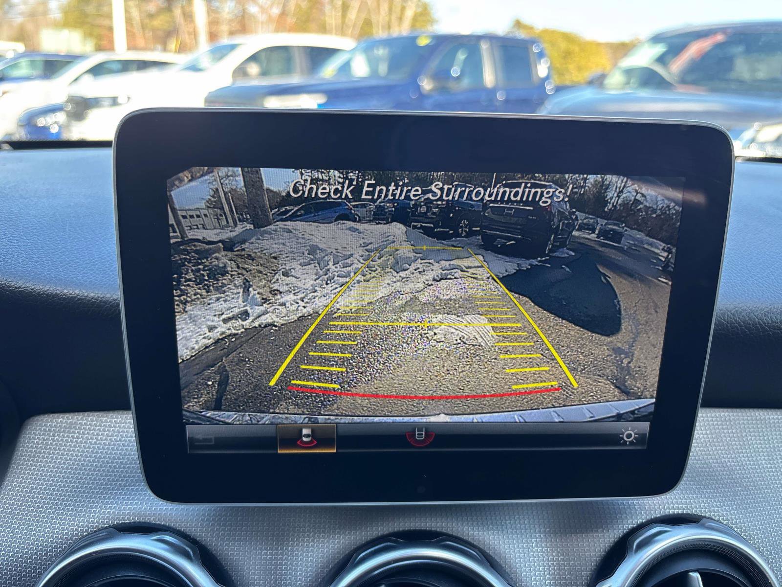 Used 2020 Mercedes-Benz GLA 250 4MATIC image 23