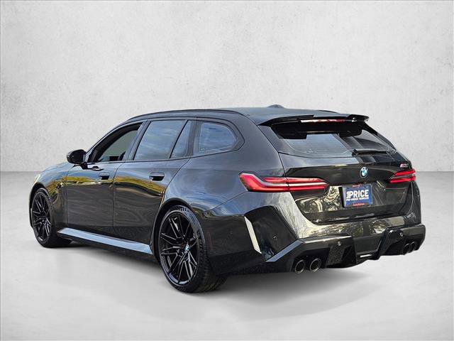 Used 2025 BMW M5 Touring image 8