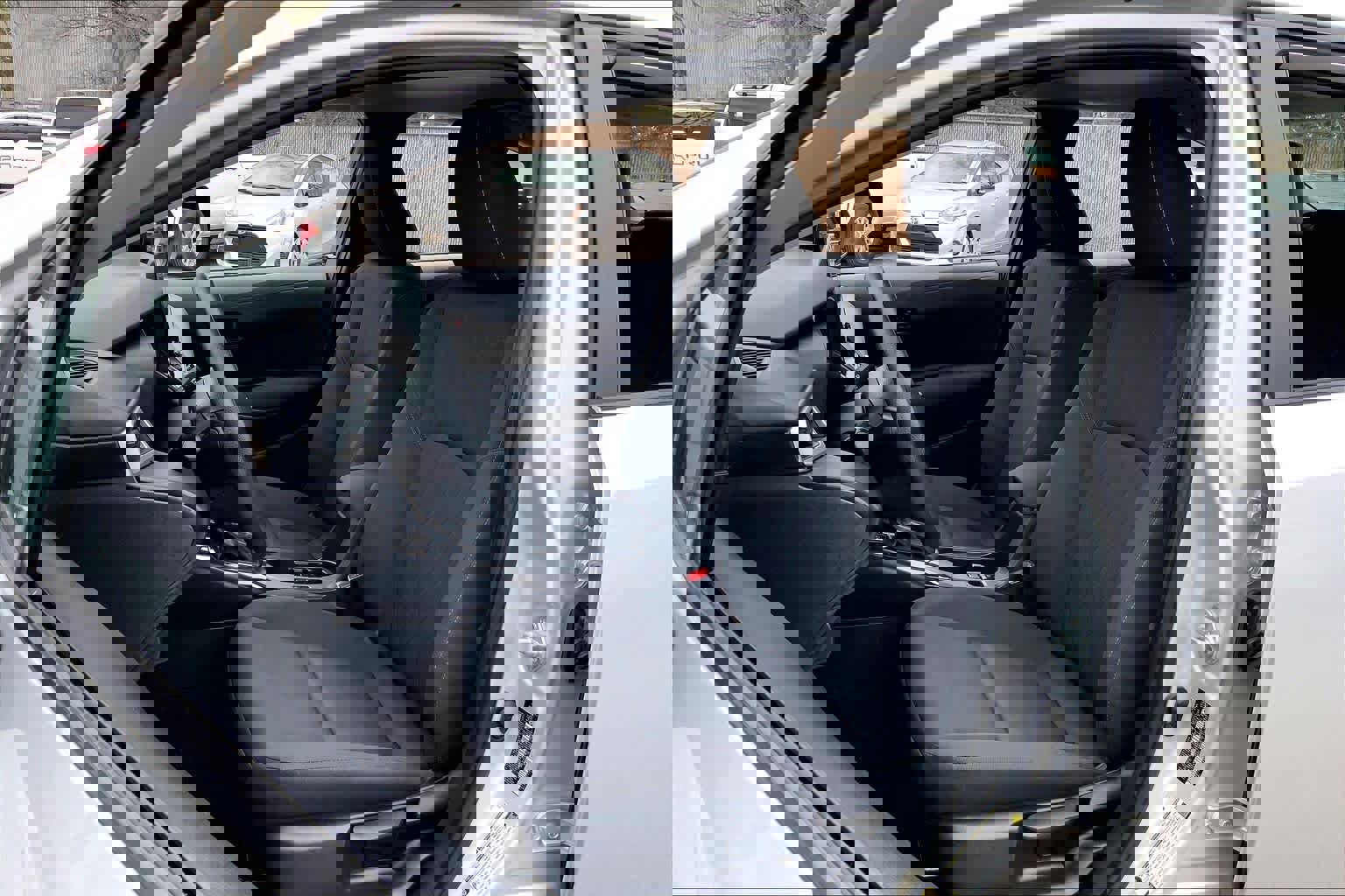 Used 2024 Toyota Corolla LE image 8