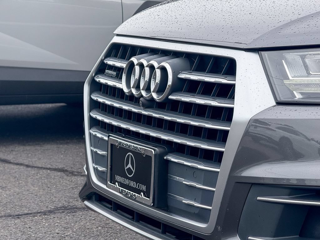 Used 2019 Audi Q7 3.0T Premium Plus w/ Premium Plus Package AWD/4WD image 3