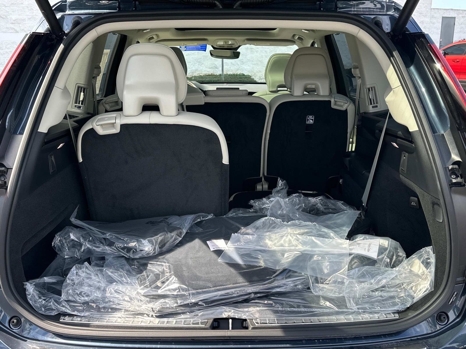 New 2026 Volvo XC90 T8 Ultra image 19