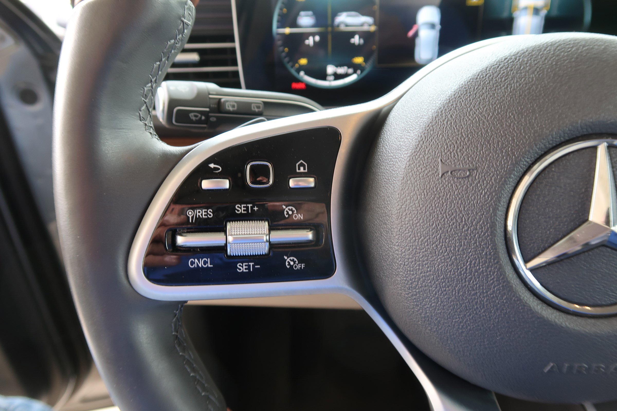 Used 2020 Mercedes-Benz GLE 450 4MATIC image 21