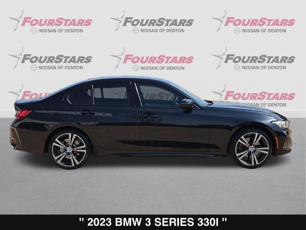 Used 2023 BMW 330i Sedan w/ Premium Package RWD image 3