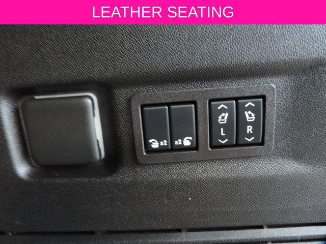 Certified 2024 Chevrolet Suburban Z71 w/ Luxury Package image 20