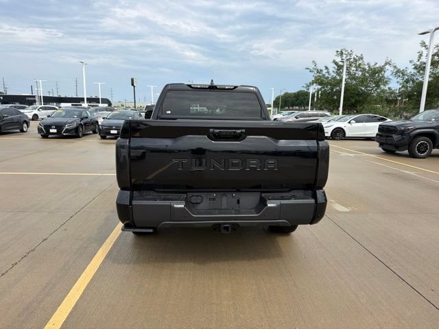 Used 2025 Toyota Tundra Limited AWD/4WD image 6