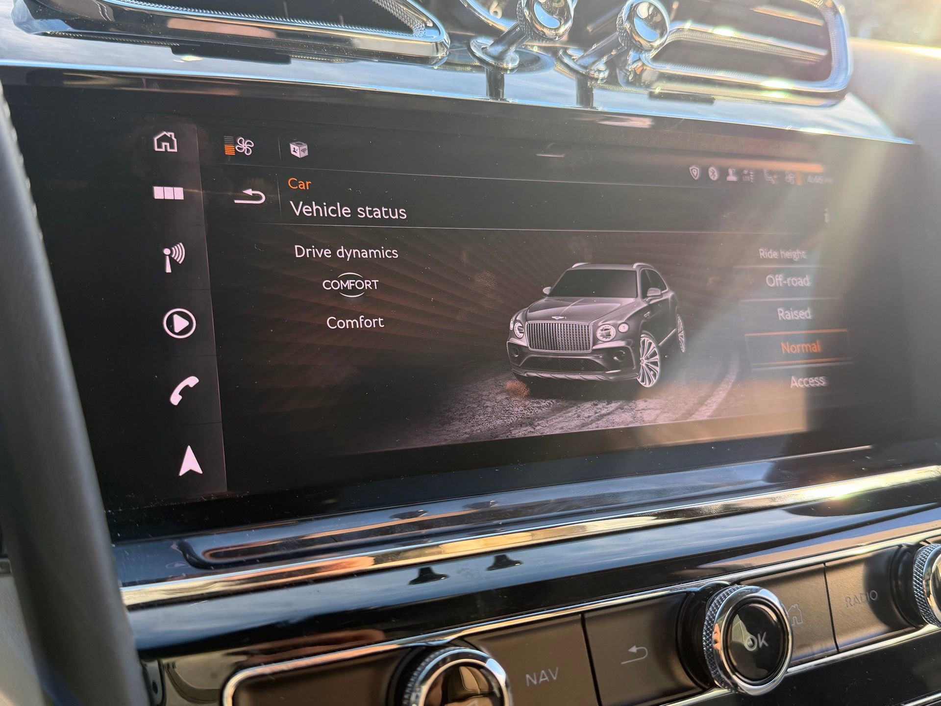 Used 2023 Bentley Bentayga Extended Wheelbase image 55