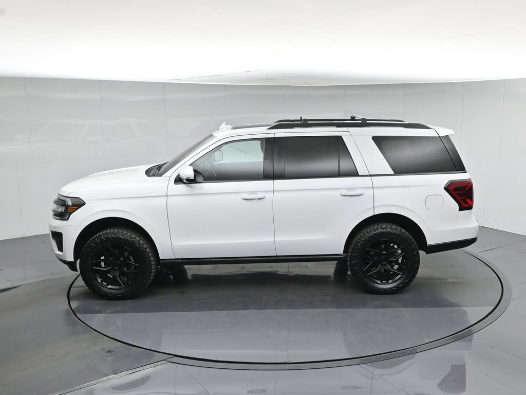 Used 2024 Ford Expedition Limited AWD/4WD image 44