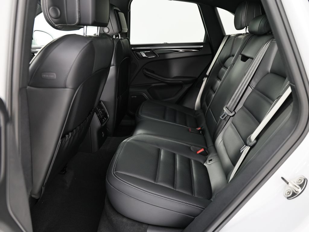 New 2026 Porsche Macan S AWD/4WD image 27