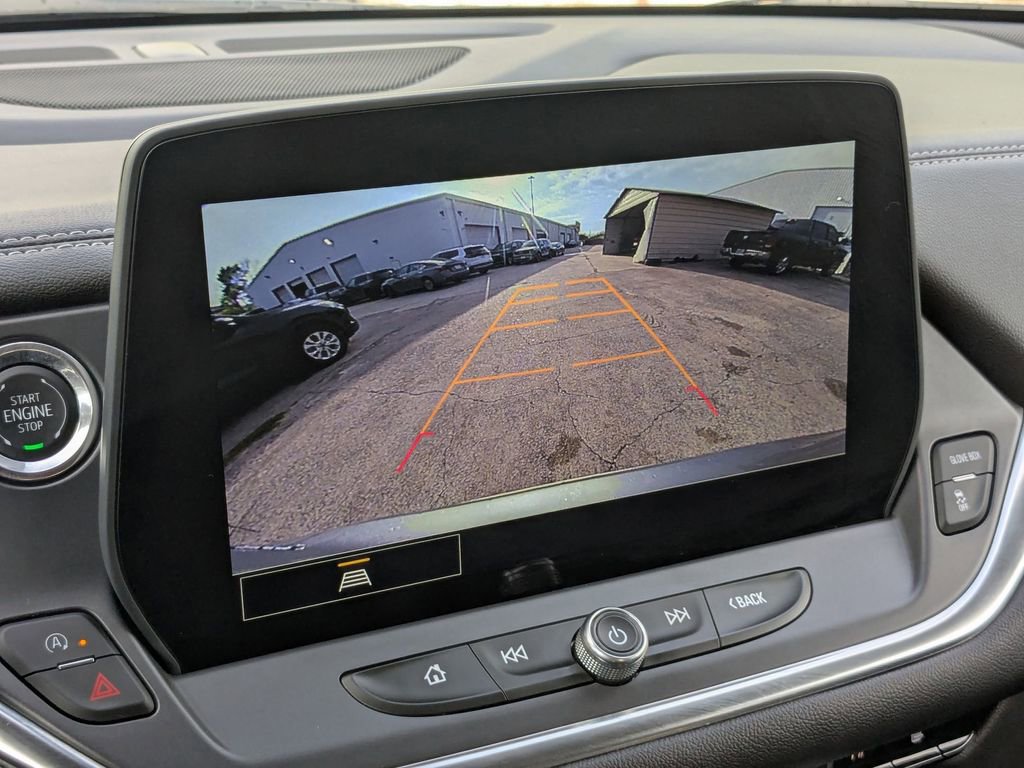 Used 2025 Chevrolet Blazer LT image 20