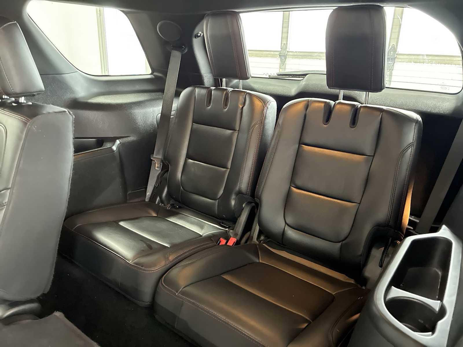 Used 2018 Ford Explorer Sport image 25