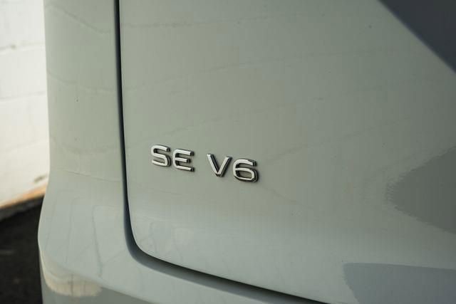 Used 2023 Volkswagen Atlas Cross Sport SE w/ Panoramic Sunroof Package image 9