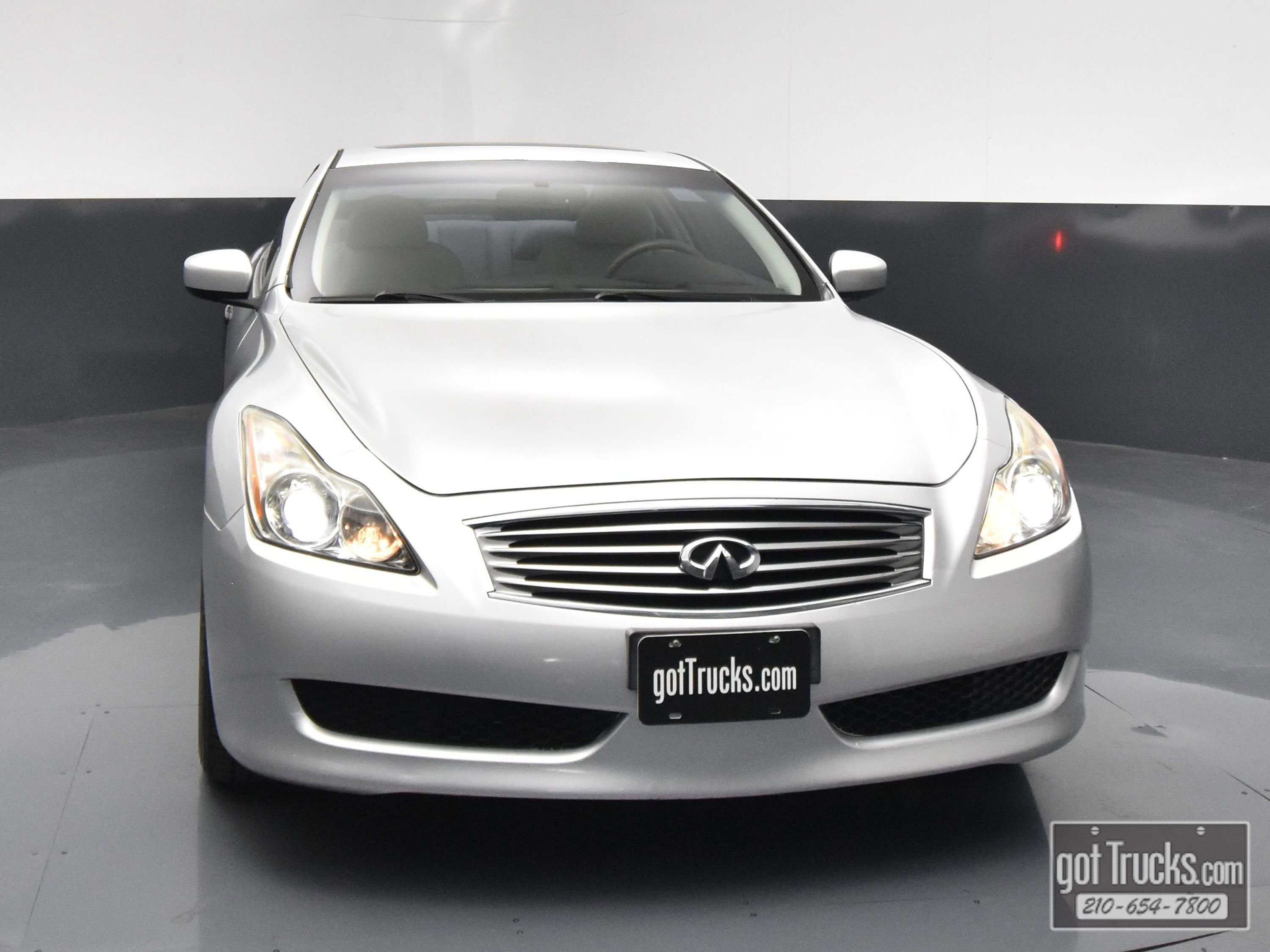 Used 2010 INFINITI G37 Journey w/ Premium Pkg image 47