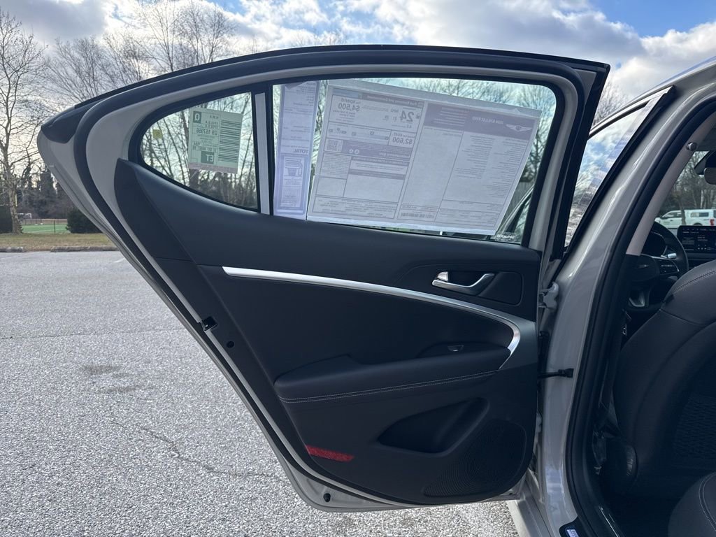 New 2026 Genesis G70 2.5T image 25