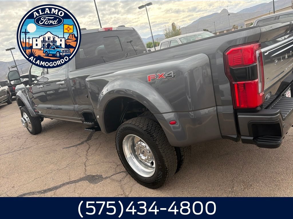 New 2026 Ford F450 Platinum w/ Platinum Plus Package AWD/4WD image 3