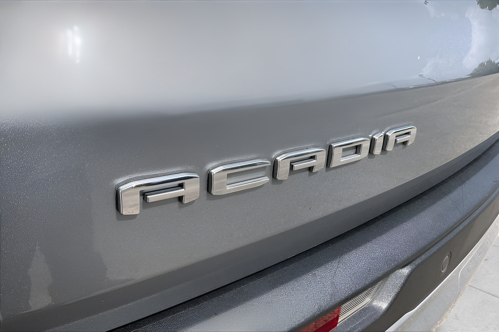 Used 2026 GMC Acadia Elevation w/ Elevation Premium Package FWD image 31