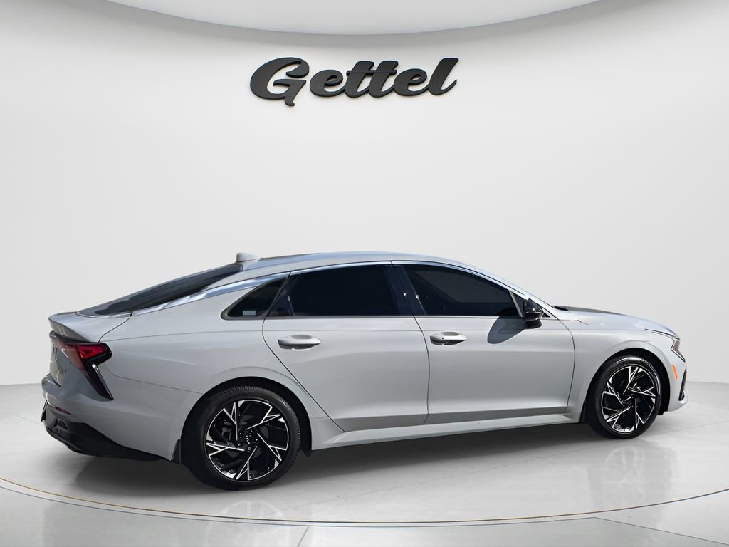 Used 2025 Kia K5 GT-Line image 10