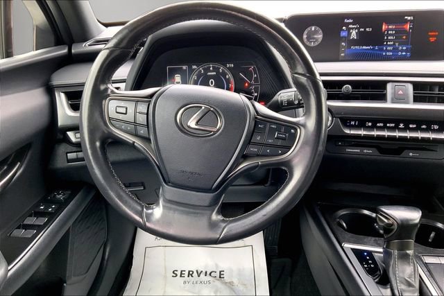 Used 2021 Lexus UX 200 w/ Accessory Package (Z2) image 5