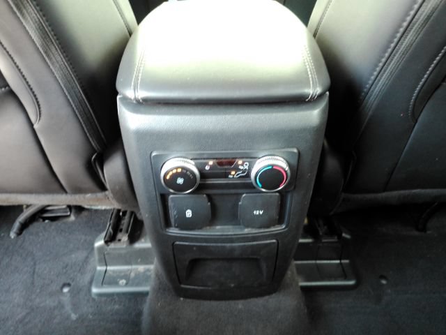 Used 2023 Ford Explorer XLT w/ Equipment Group 202A RWD image 28