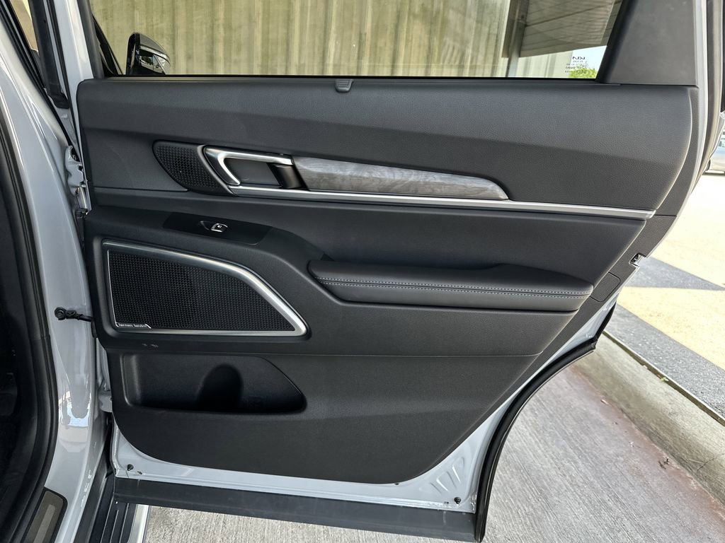 Used 2024 Kia Telluride SX X-Line AWD/4WD image 35