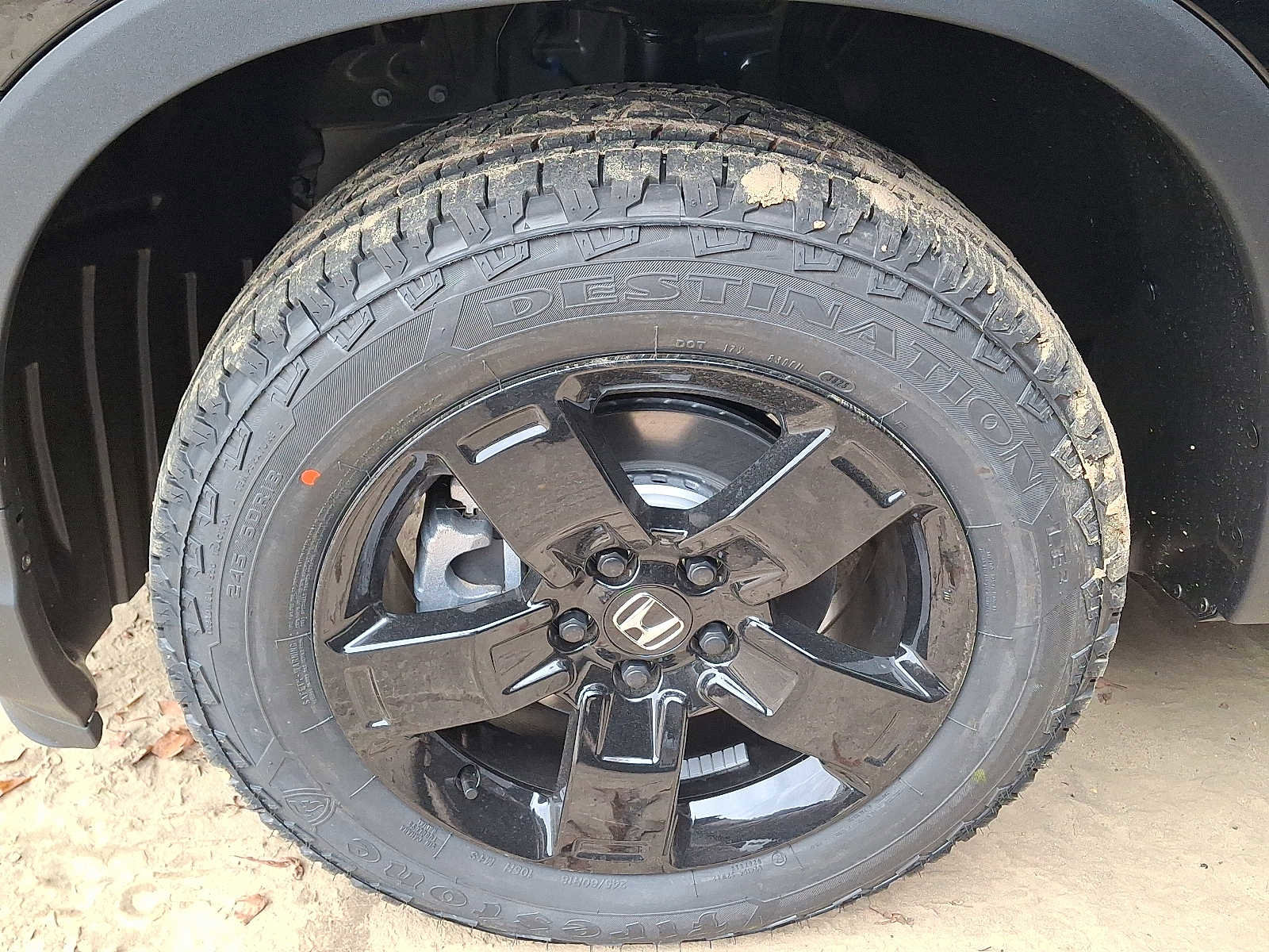 New 2026 Honda Ridgeline Black Edition image 3