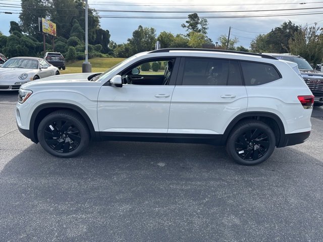 New 2026 Volkswagen Atlas SE image 3