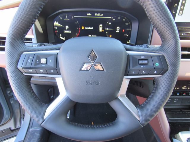New 2026 Mitsubishi Outlander SEL FWD image 32