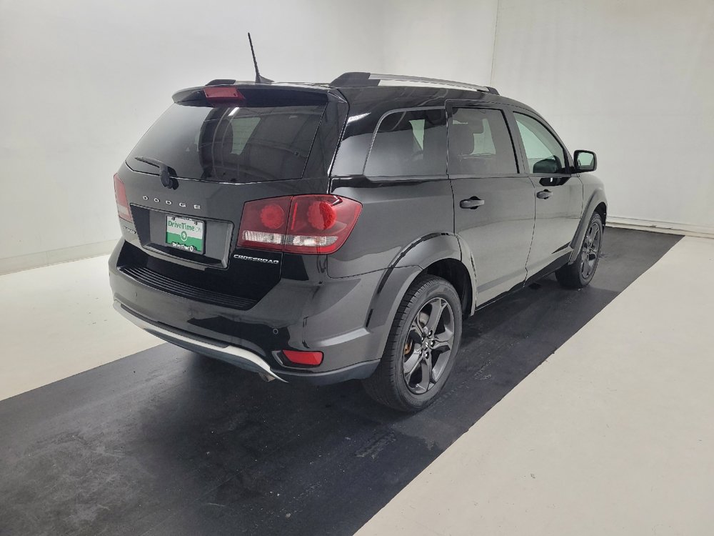 Used 2020 Dodge Journey Crossroad w/ Popular Equipment Group FWD image 9